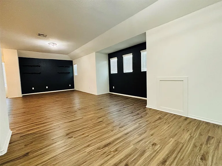21300 Bird Wing Dr — Photo 10