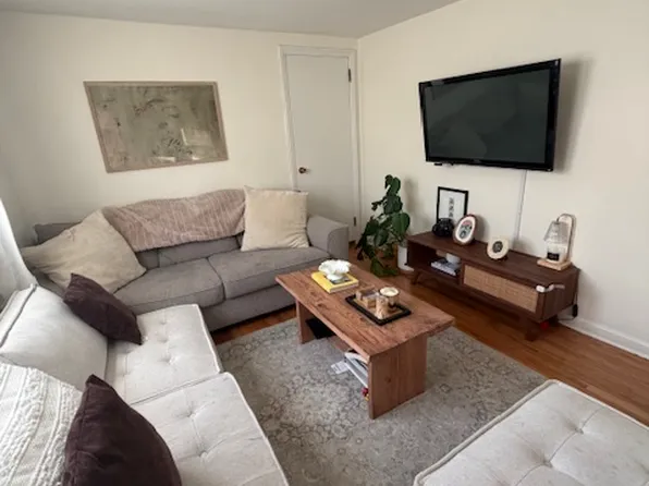 (undisclosed Address), Franklin Square, NY 11010