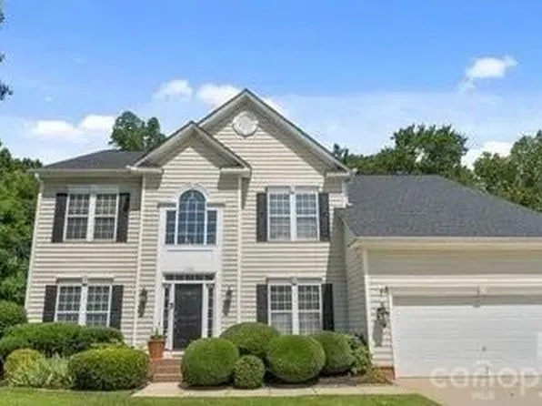 102 Doby Creek Ct, Fort Mill, SC 29715