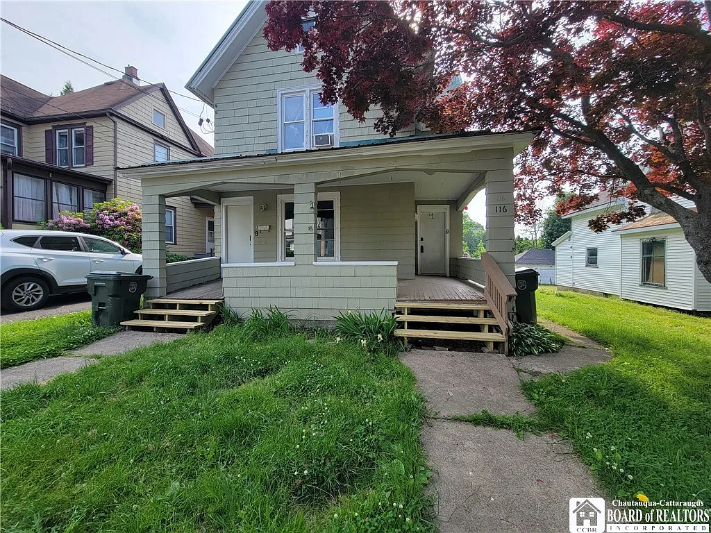 116 Park St photo 1