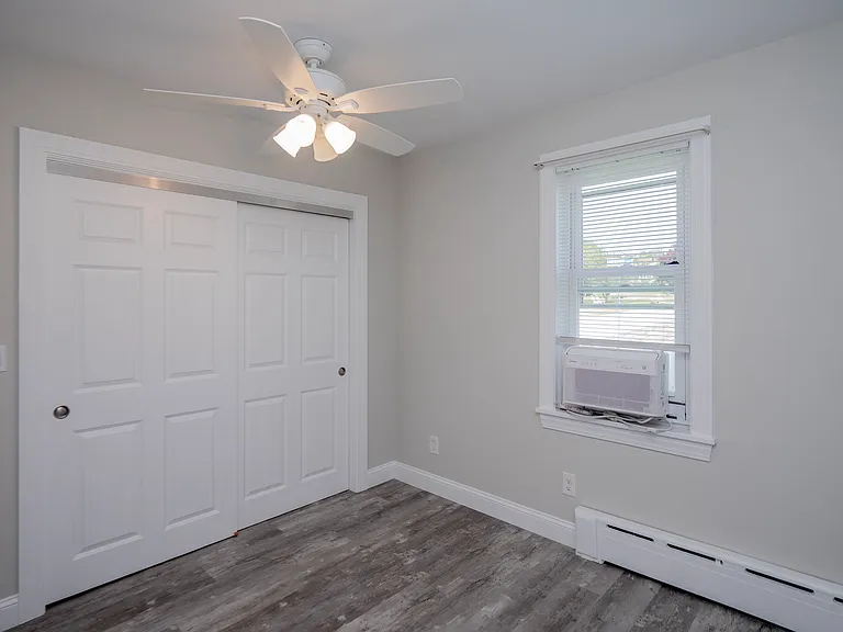 40 Draper Ave — Photo 12