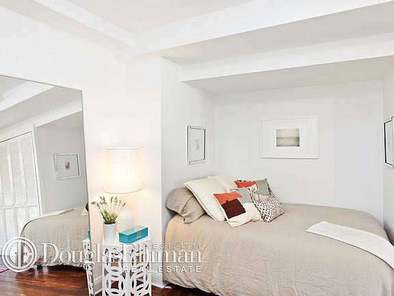 3rd image of 45 Tudor City Pl APT 408