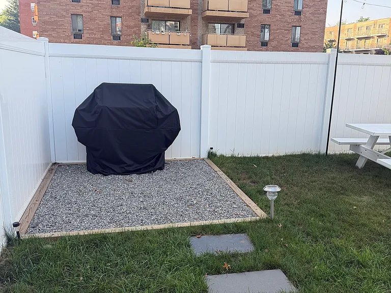 262 Anderson St #2 — Photo 45
