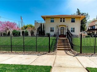 721 Valentine Rd, Kansas City, MO 64111