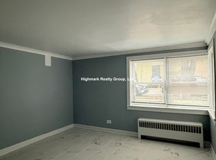 2752 W North Shore Ave #CNB, Chicago, IL 60645