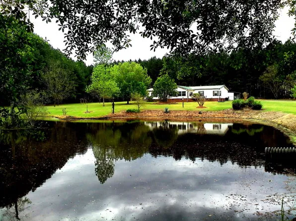 2490 Funston Sigsbee Rd, Doerun, GA 31744