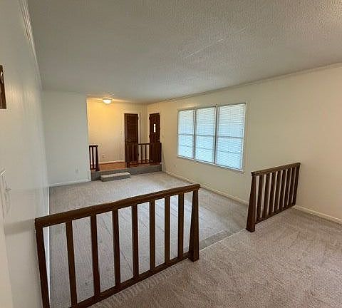 4th image of 316 Revels Rd