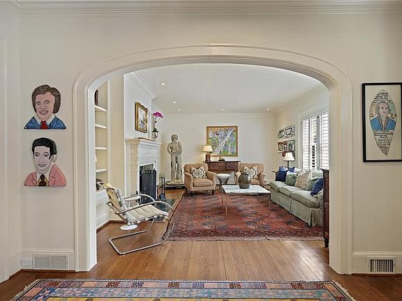 5th image of 10 Palisades Rd NE