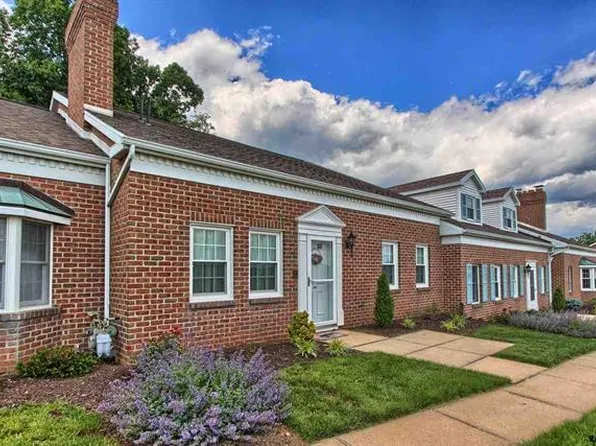 1636 Wyntre Brooke North Dr, York, PA 17403