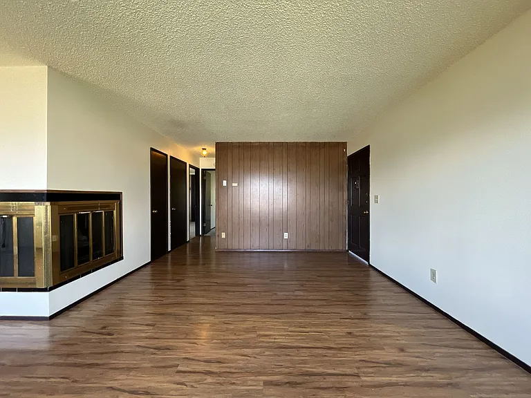 4660 NE Lombard St — Photo 16