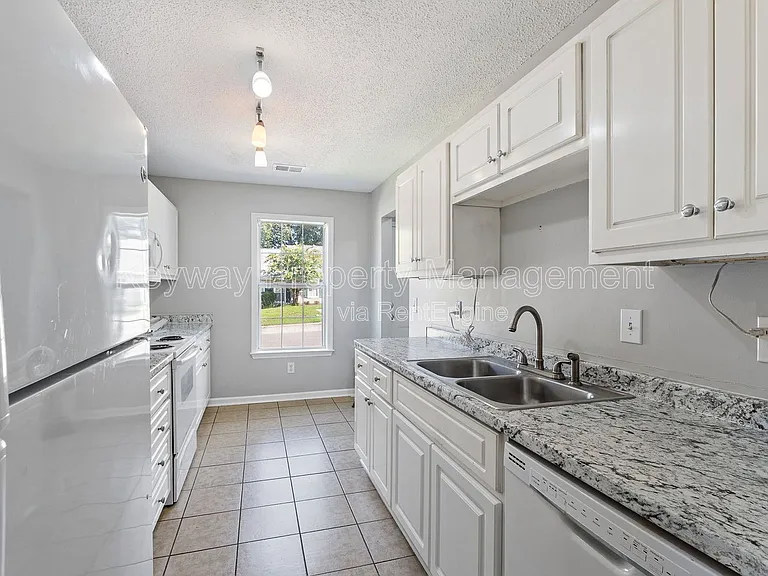133 Single Tree Ln SW — Photo 6