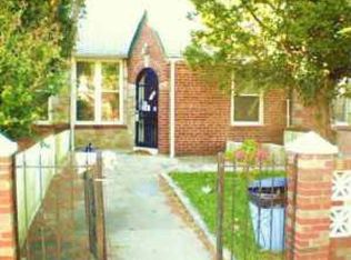 1297 Chisholm St, Bronx, NY 10459