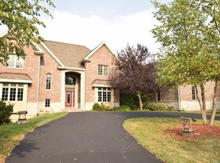 24129 S Center Rd, Frankfort, IL 60423