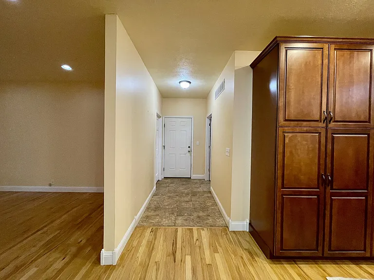 6950 E 700 N #2 — Photo 32