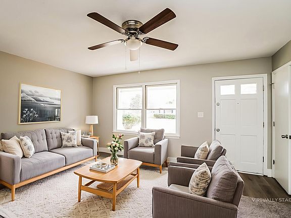 3rd image of 109 Wisteria Rd