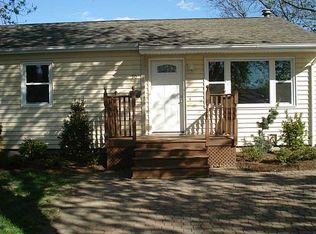 90 Crawford St, Cranston, RI 02910