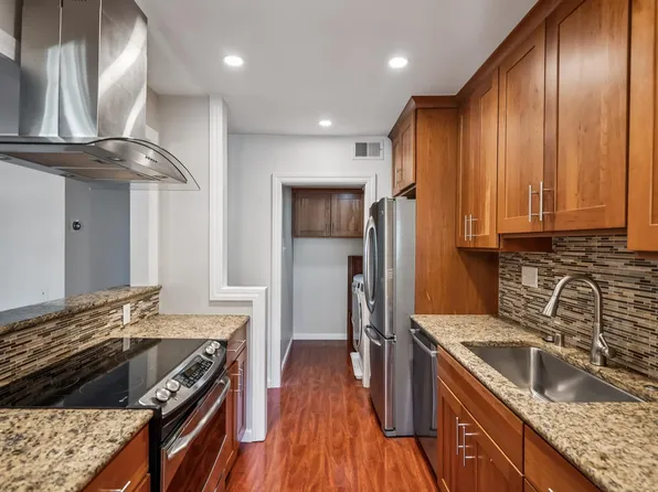 3314 Brittan Ave APT 1, San Carlos, CA 94070