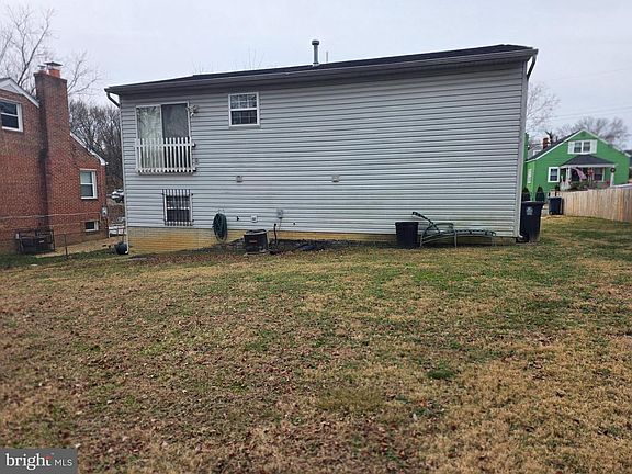 3rd image of 4308 Byers St