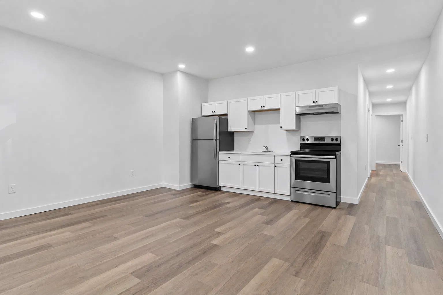 2 bed, $1,350 — Photo 2