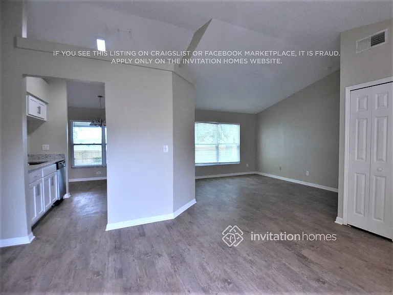 14841 Margaux Dr — Photo 4