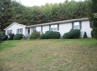 1620 Silver Valley Ct, Saylorsburg, PA 18353