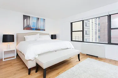 Rented by Manhattan Apartment Organization