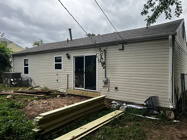 816 Broad St — Photo 11