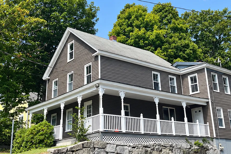 22 Mill St #2