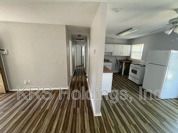 5th image of 1301 Grimes Rd