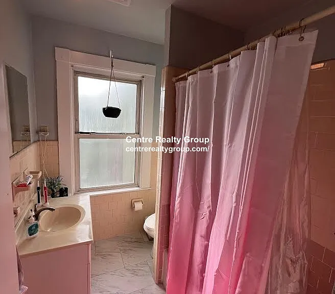 13 Sharon St #2 — Photo 8