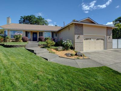 1780 Evans Cir, Medford, OR, 97504