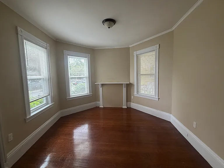 30 Wenonah St #1 — Photo 11
