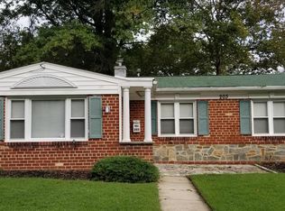203 N Van Buren St, Rockville, MD 20850
