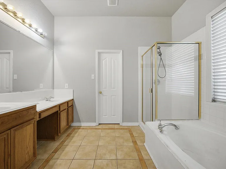 5101 Stonecrest Dr — Photo 27