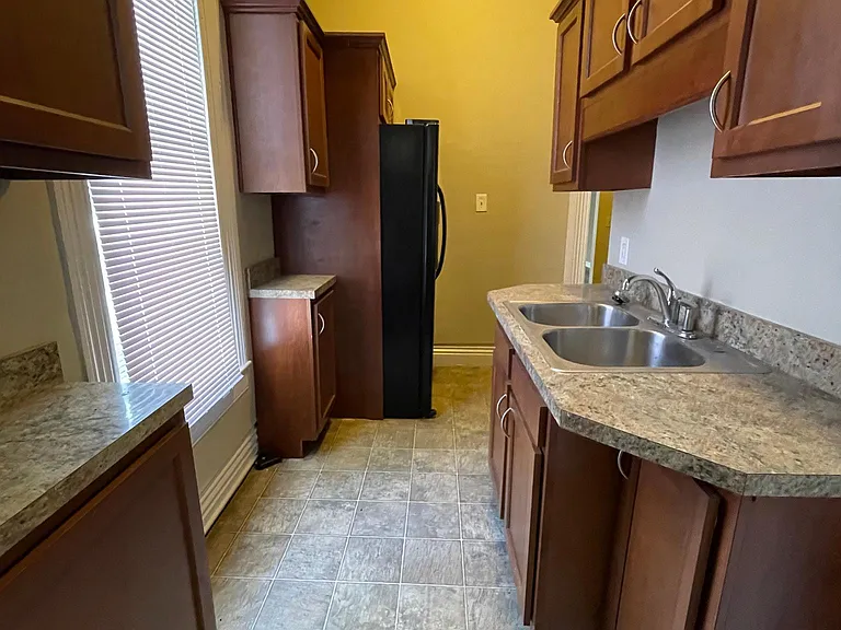 2117 Grinstead Dr #2 — Photo 10