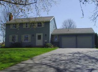 116 Hefner Dr, Webster, NY 14580