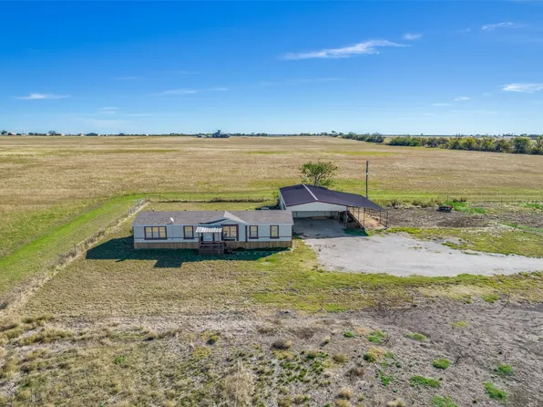 169 County Road 366, Era, TX 76240