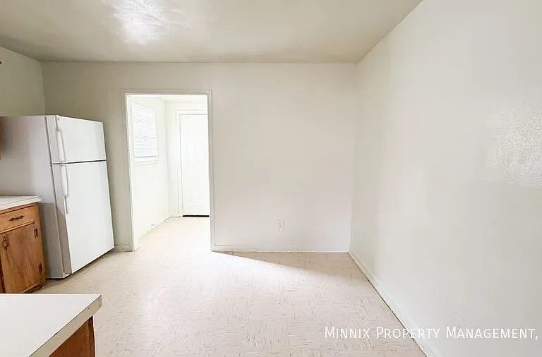 4610 52nd St #A — Photo 5