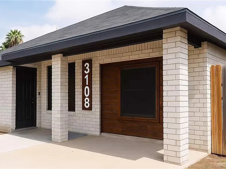 3108 Highland Park Ave — Photo 2
