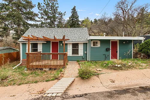 807 Shoshone Pl Photo 1