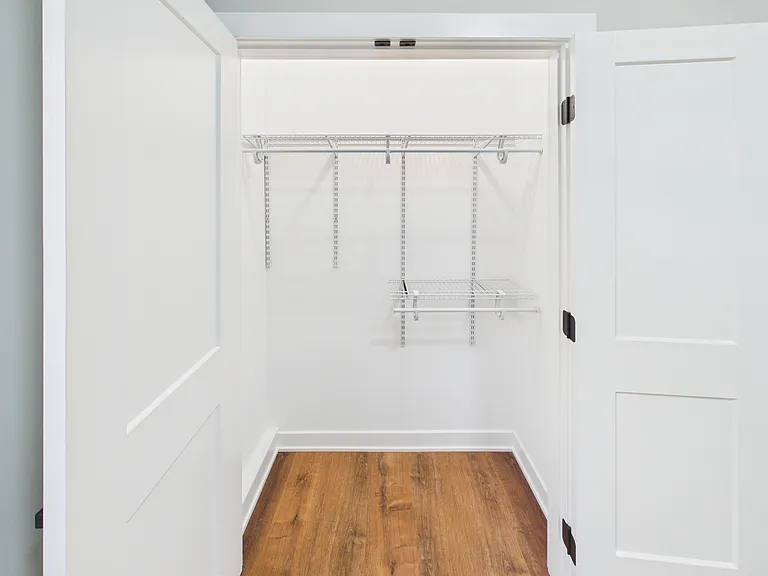 2236 W Cermak Rd #1R — Photo 35