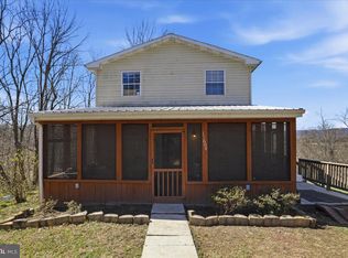 12604 Longs Hollow Rd SE, Cumberland, MD 21502