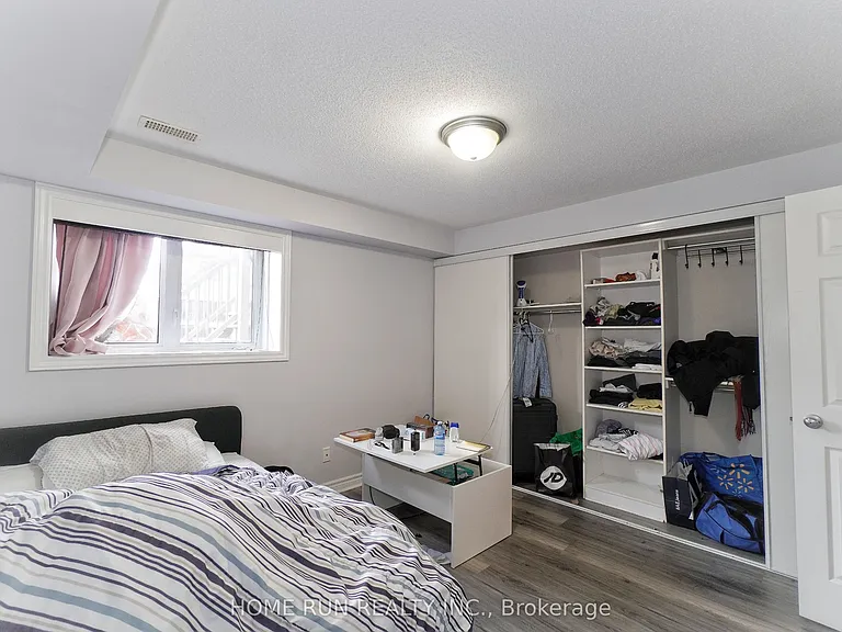 613 Chapman Mills Dr #B — Photo 18