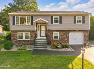 1090 Watervliet Shaker Rd, Albany, NY 12205