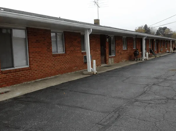 12650 Grand River Rd #18, Brighton, MI 48116