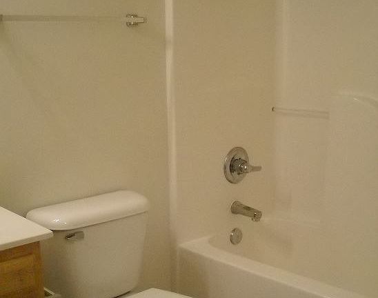 5th image of 1109 Faye St
