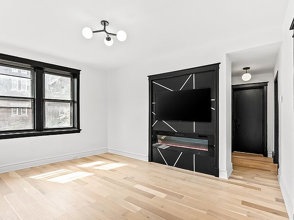 4th image of 4503-4511 Arco Ave #4511-1E