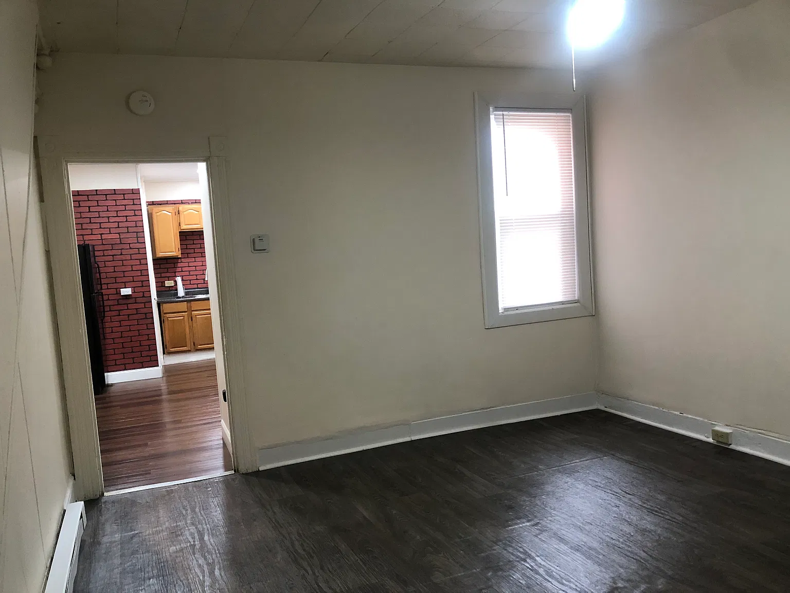 1 bed, 780 sqft, $1,150 — Photo 3