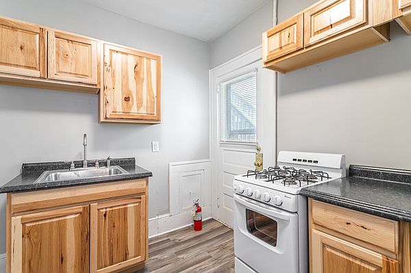 1st image of 8 Baird St #1