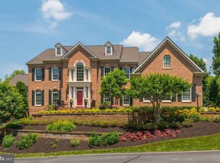 11594 Cedar Chase Rd, Herndon, VA 20170